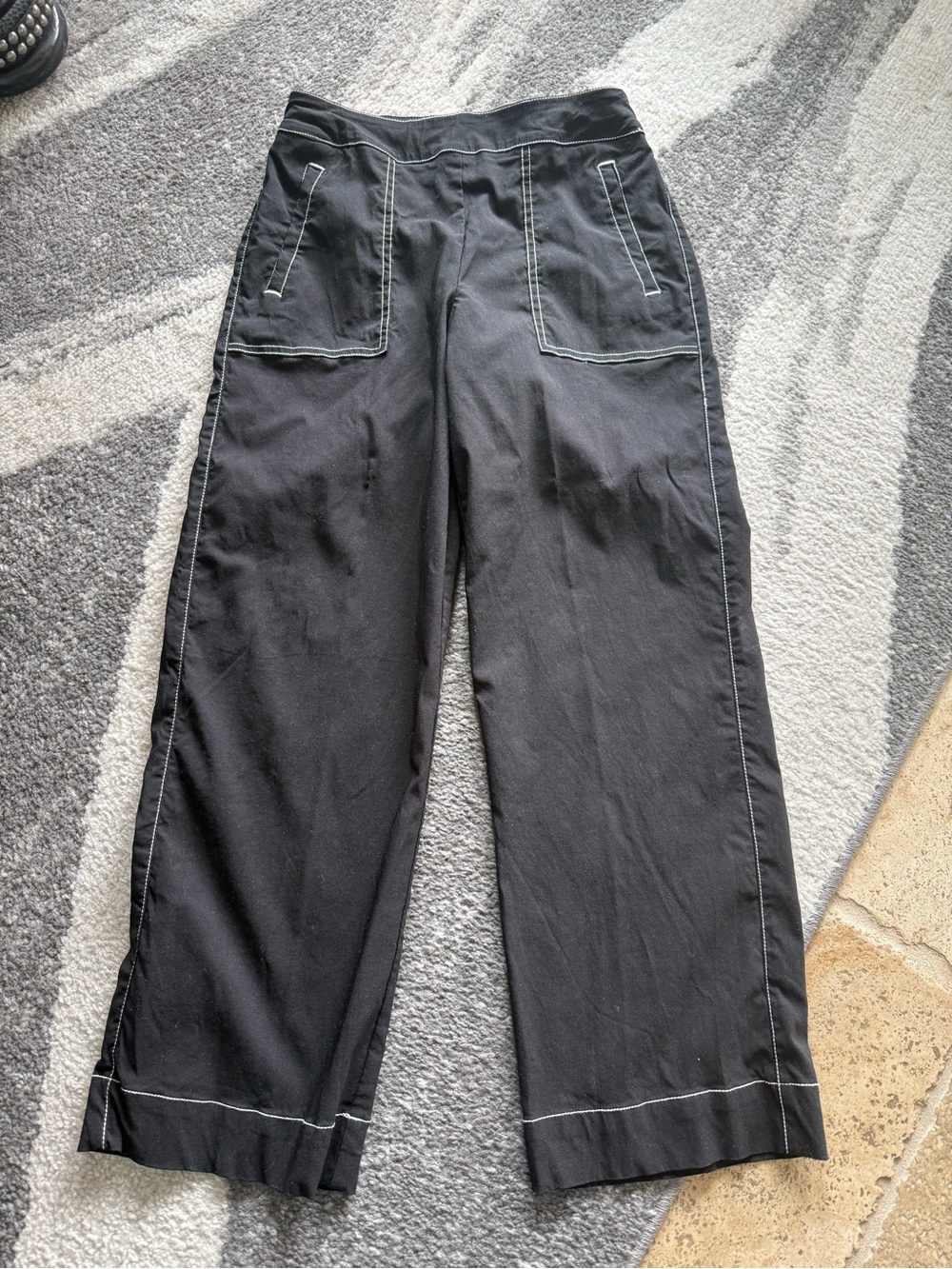 Women’s Black Wide-Leg Pants with Contrast Stitching